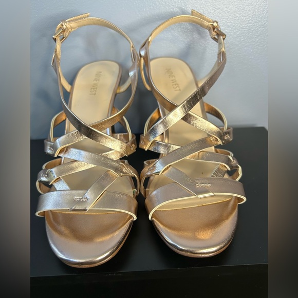 Nine West Rose Gold Heels Size 9-1/2 - Picture 4 of 11